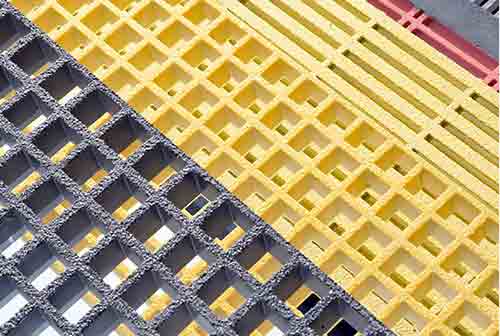 Fiberglass Grating vs Steel Grating: Which One is Better for Your Application