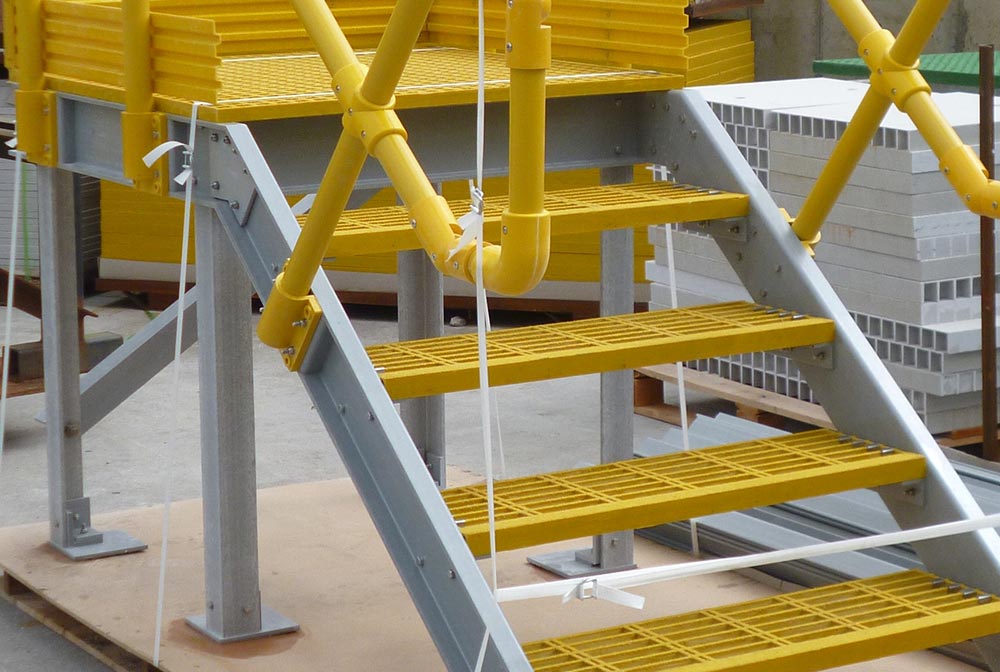 Fiberglass grating stair treads