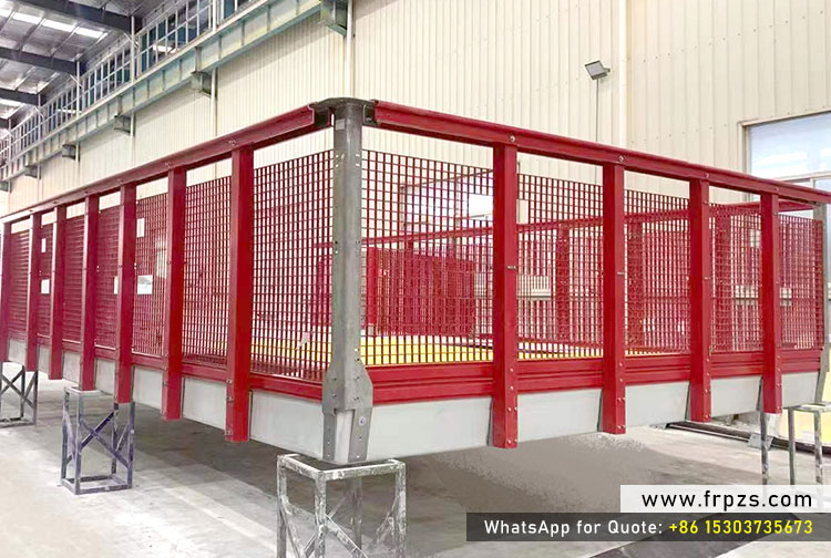 Fiberglass-profiles-are-used-in-insulated-maintenance-platforms